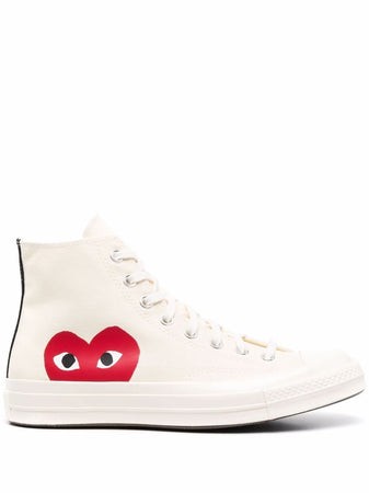 N373O tenis altos de Comme Des Garçons Play x Converse Marfil