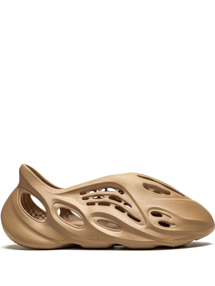 N370O Adidas Yeezy FOAM RNNR ‘Ochre’