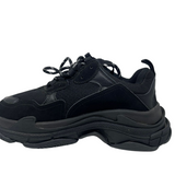 N372O (D) BALENCIAGA TRIPLE S TRAINER 'TRIPLE BLACK'