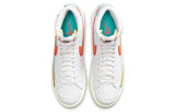 N370O NIKE BLAZER MID 77 INFINITE WHITE KUMQUAT CRIMSON