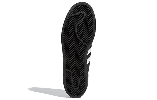 N372O adidas Superstar 'Core Black' GAMUZA NEGRO CONCHA