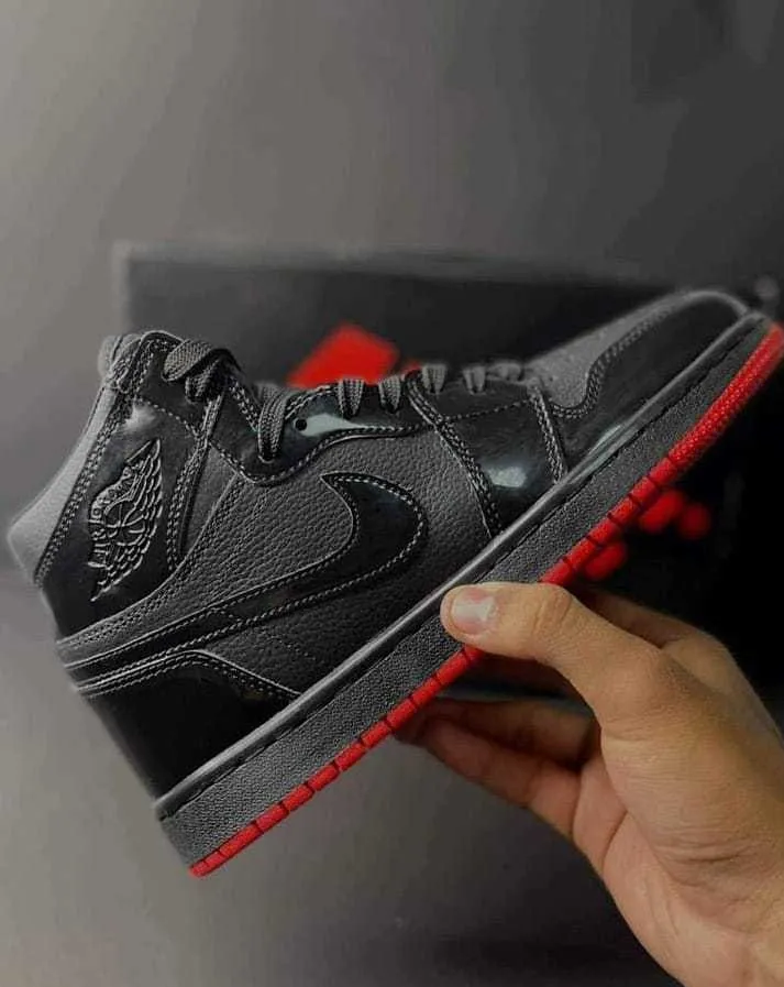 N370O Air Jordan 1 Retro High OG BG JORDAN 1 PIEL NEGRO ROJO SUELA ROJ ...
