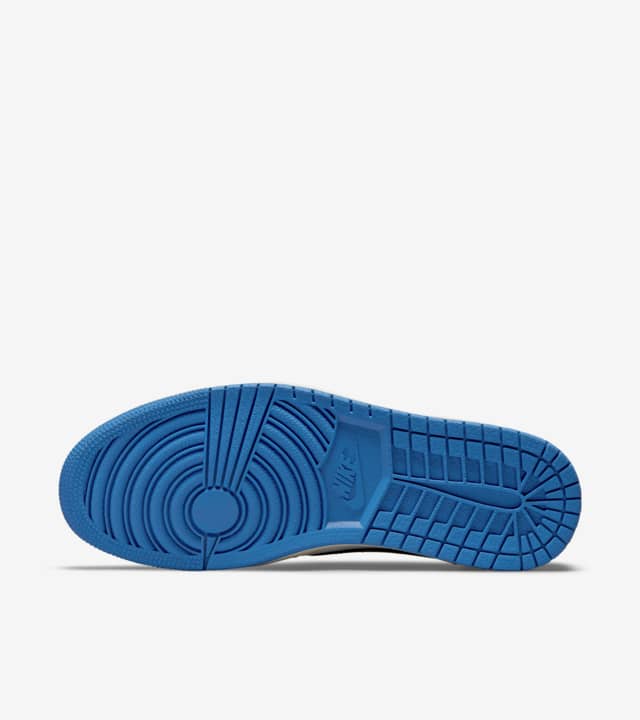 N370O Air Jordan 1 Low Travis Scott x Fragment