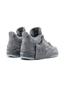 N370O Jordan Air Jordan 4 Retro Kaws