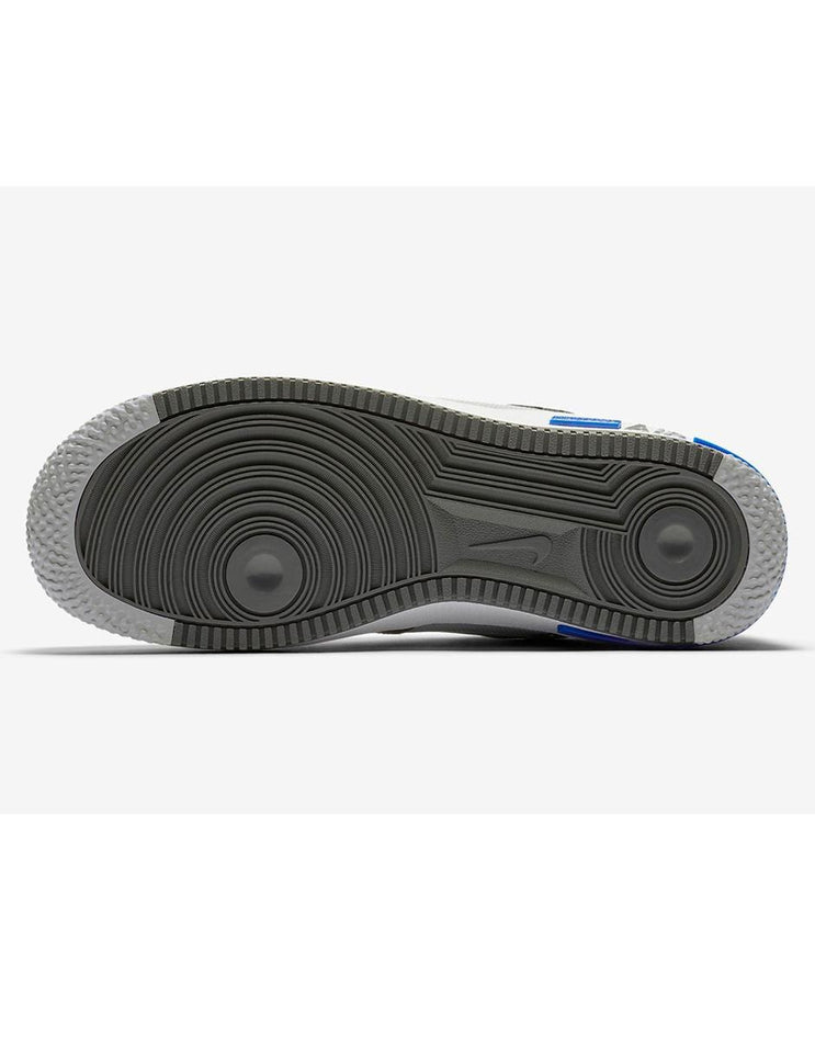 N370O Tenis Nike Air Force 1 React para caballero
