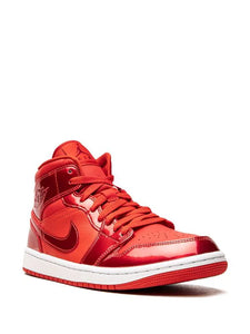 N370O Jordan tenis Air Jordan 1 Mid charol rojo– INEEDTENIS
