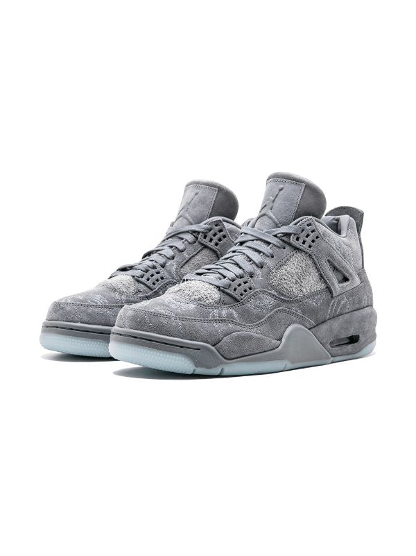 N370O Jordan Air Jordan 4 Retro Kaws
