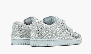 N372O Nike DUNK LOW "Cactus Plant Flea Market - Swarovski Crystals" dunk swarowsky plata
