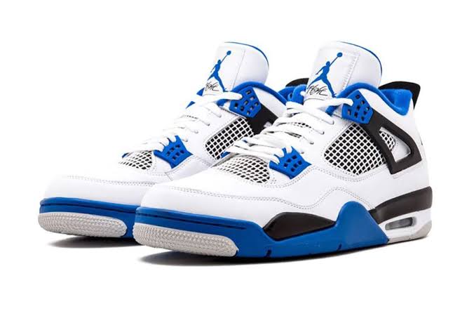 N370O AIR JORDAN 4 MOTORSPORT