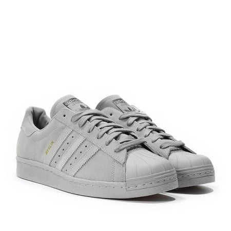 N370O Adidas superstar edición especial Berlín gris