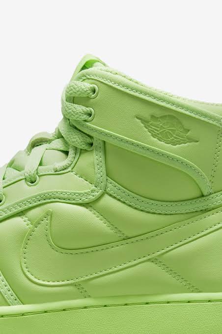N370O Jordan 1 billie ellish verde neón