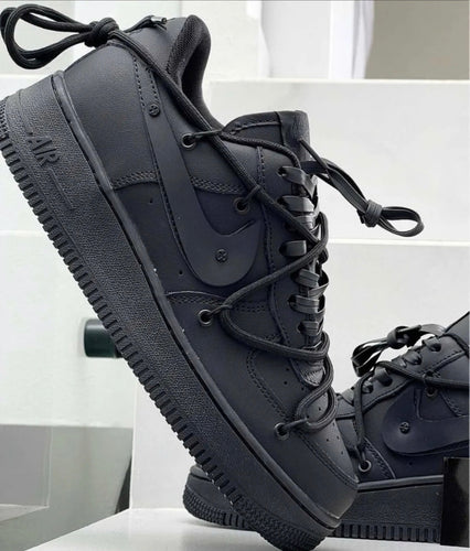 N370O tenis bajos Nike air force customizado negro