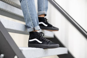 N370O Vans Ward Hi Sk8-Hi Pig suede Negro Negro